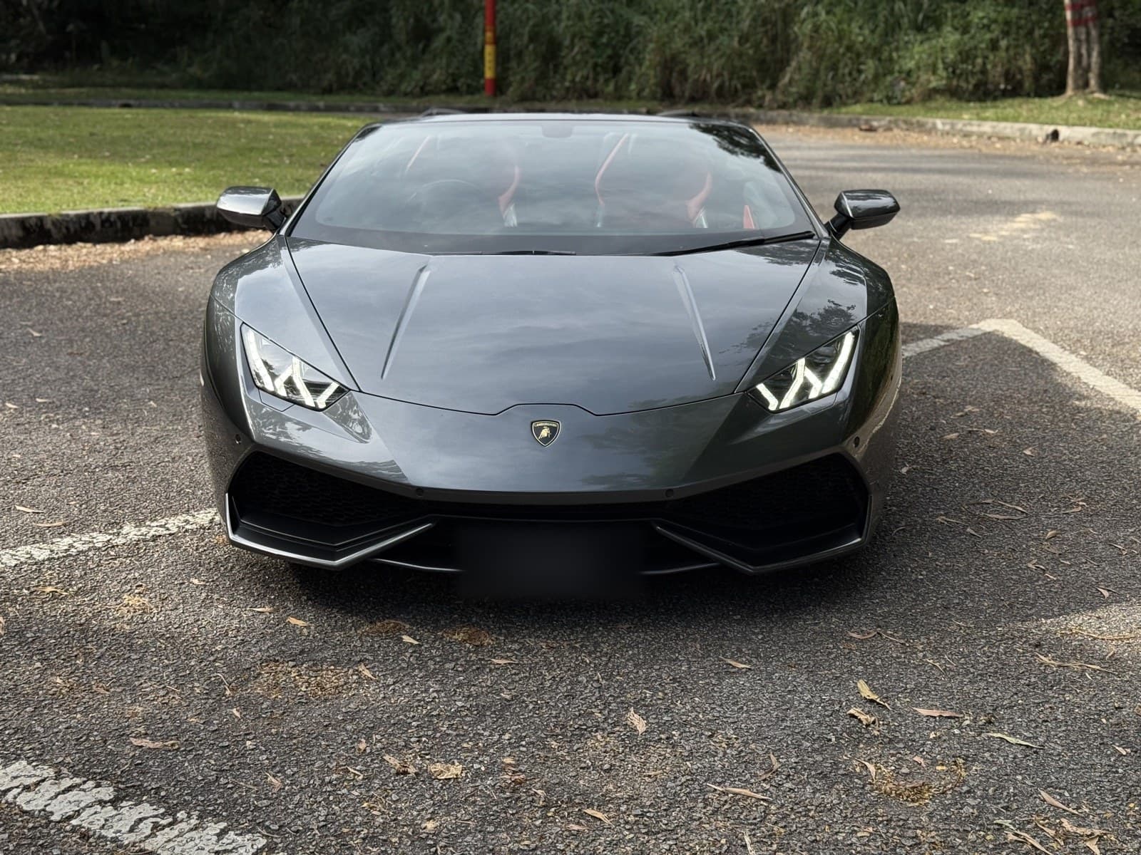2022 Lamborghini Huracán Spyder available for door-to-door car rental delivery in Kuala Lumpur